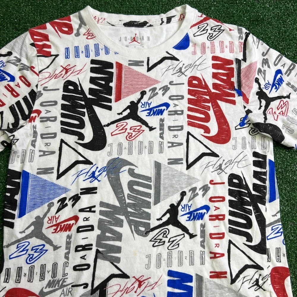 Nike Air Jordan All Over‎ Print Short Sleeve T-Shirt White Youth Medium